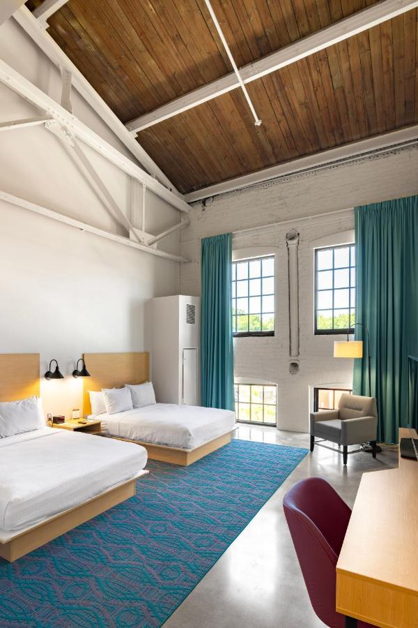 The Warehouse Hotel At Champion Mill Hamilton Exterior foto
